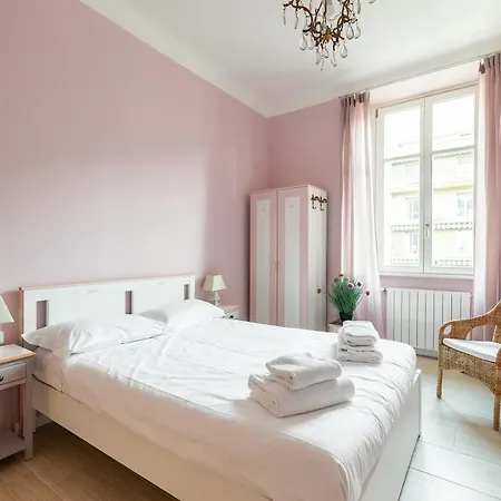 West Park Suite With Parking By Holiday Solutions Como Exterior foto