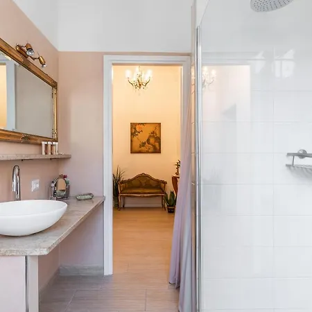 West Park Suite With Parking By Holiday Solutions Como Exterior foto